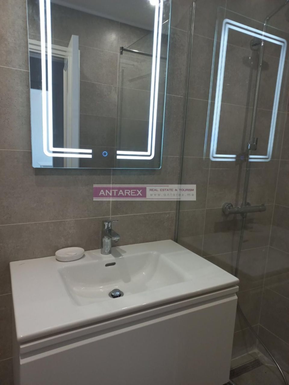 Апартаменты в Тивате, Черногория, 46 м² - фото 5