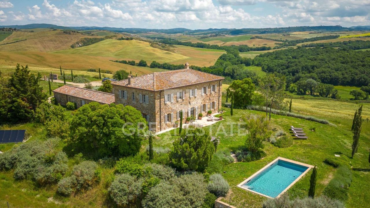 Дом San Quirico d'Orcia, Италия, 443.85 м² - фото 1