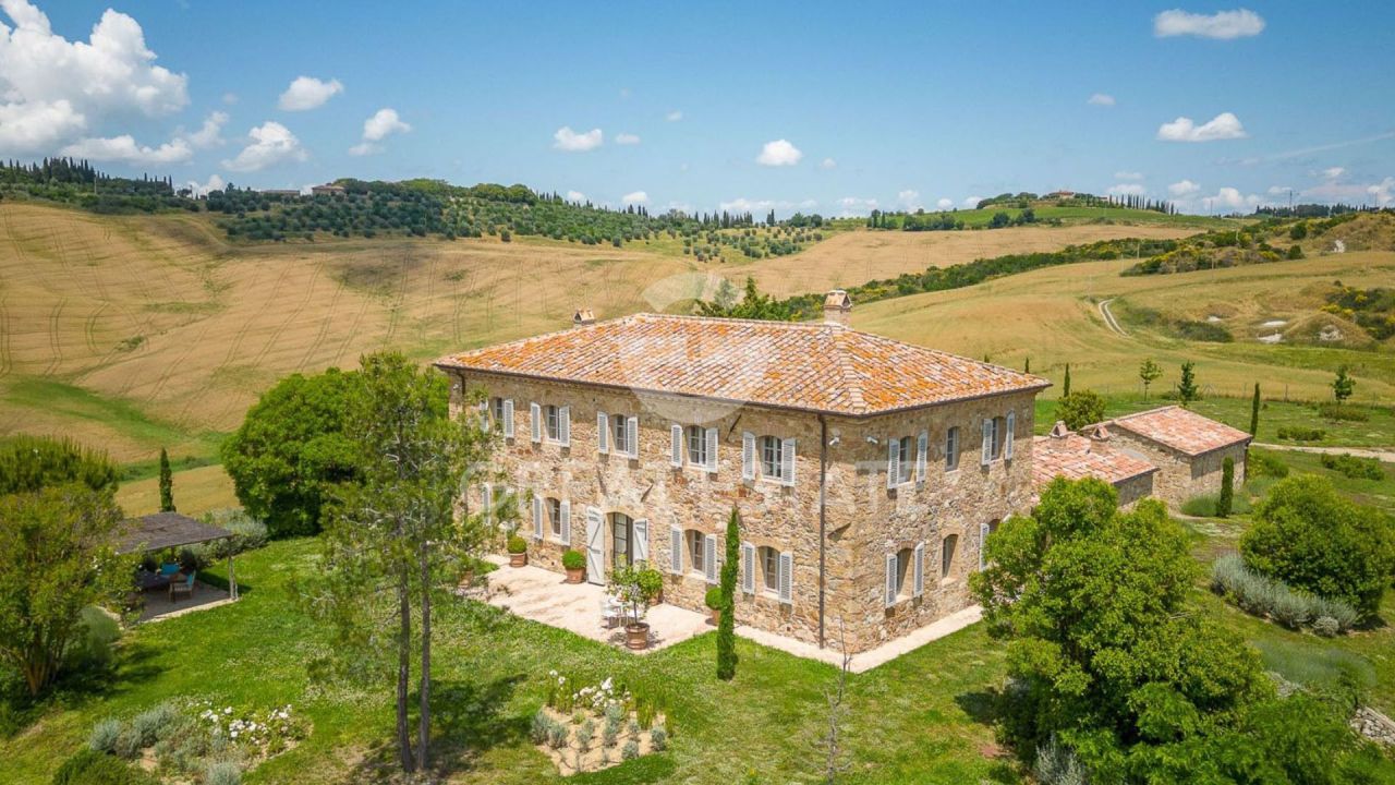 Дом San Quirico d'Orcia, Италия, 443.85 м² - фото 2