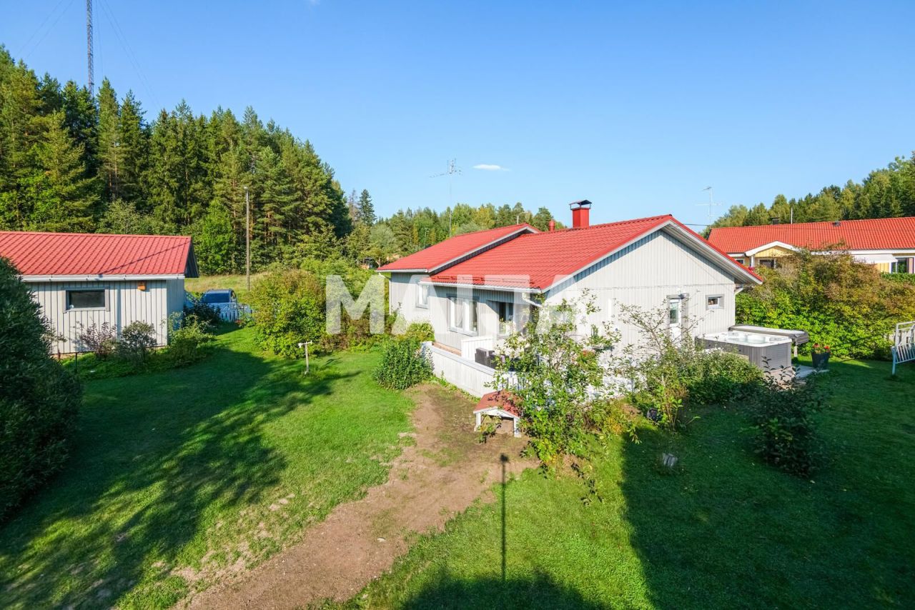 Дом в Ловииса, Финляндия, 110 м² - фото 1