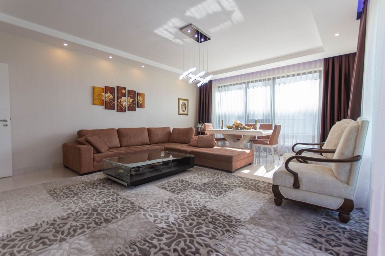 Квартира в Алании, Турция, 200 м² - фото 9