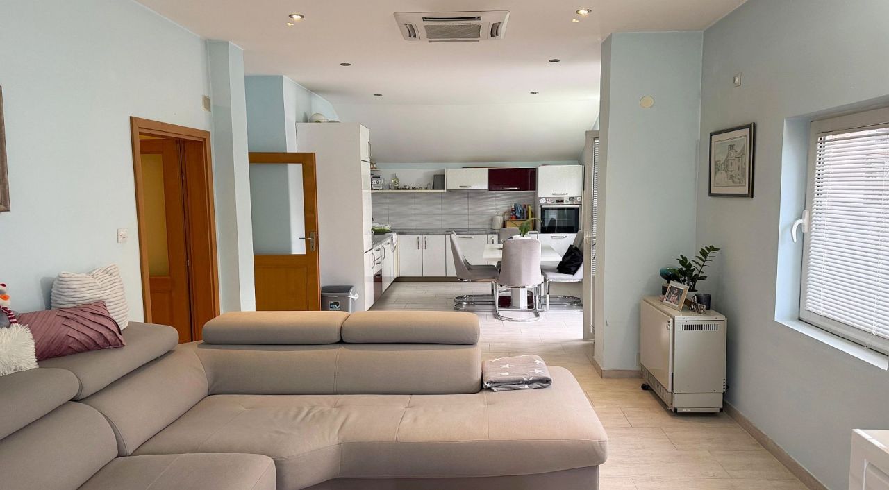 Апартаменты в Прчани, Черногория, 85 м² - фото 4