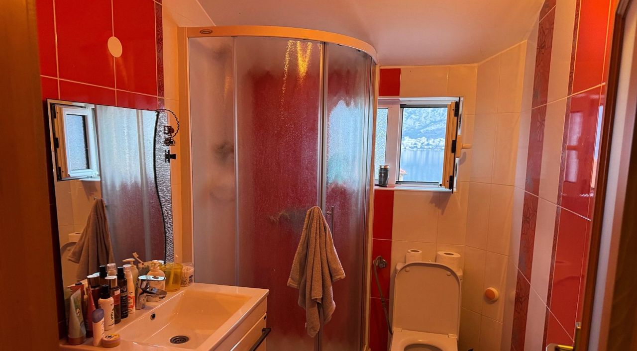 Апартаменты в Прчани, Черногория, 85 м² - фото 13