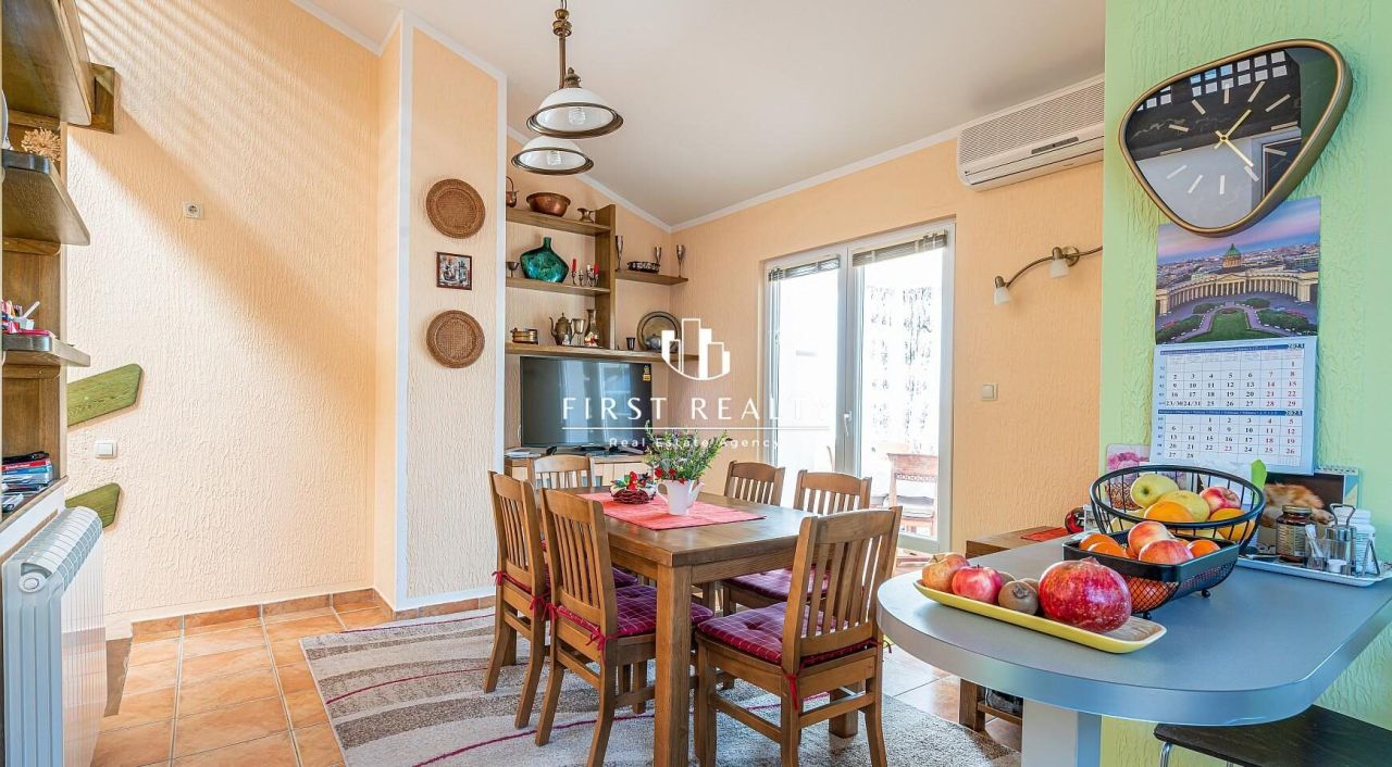 Поместье в Которе, Черногория, 240 м² - фото 4