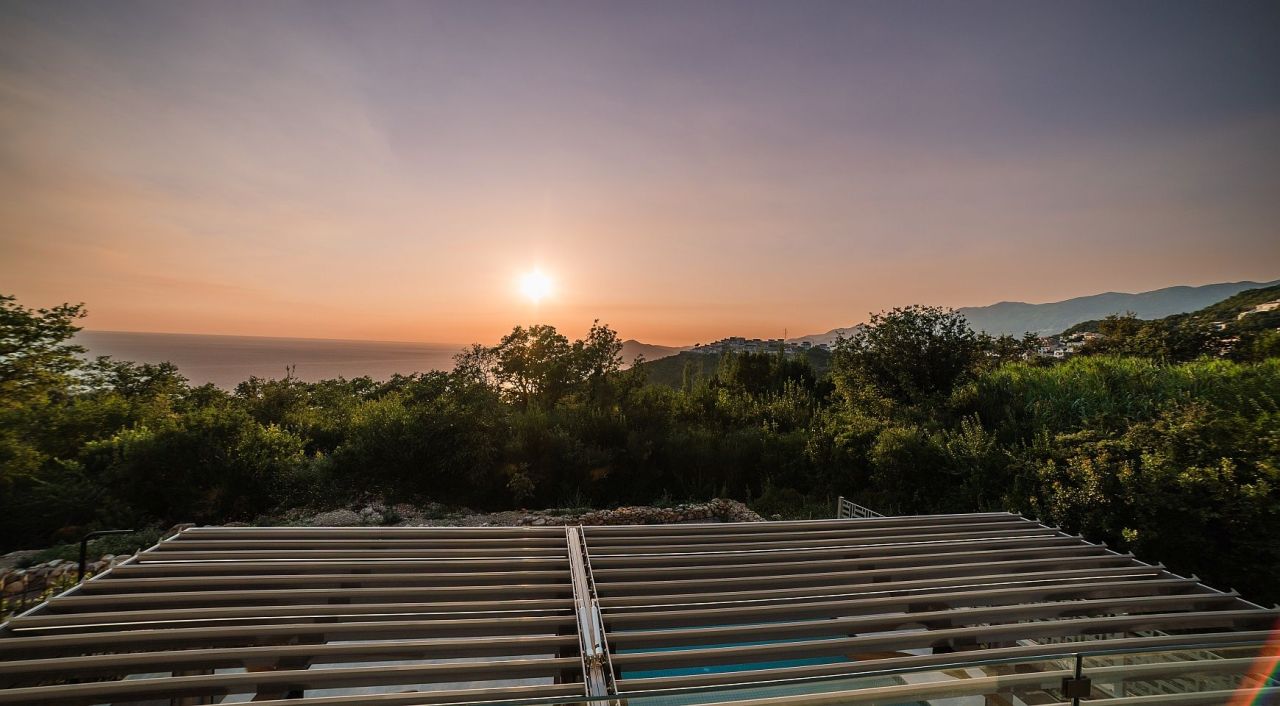 Вилла в Святом Стефане, Черногория, 230 м² - фото 14