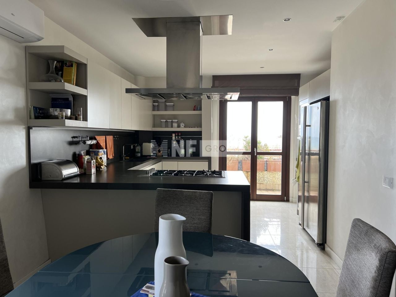 Квартира Лацио, Италия, 150 м² - фото 2