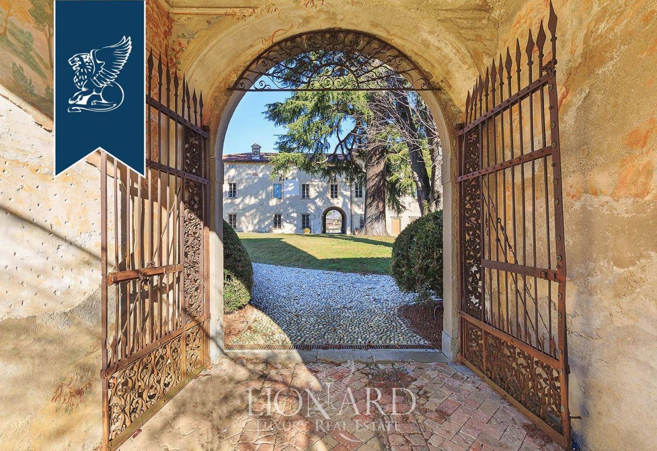 Дом в Брешии, Италия, 6 000 м² - фото 7