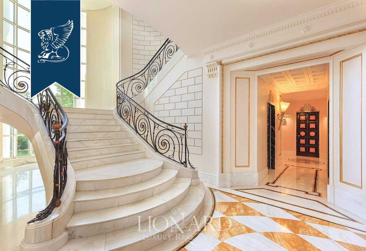 Вилла в Павии, Италия, 1 800 м² - фото 12