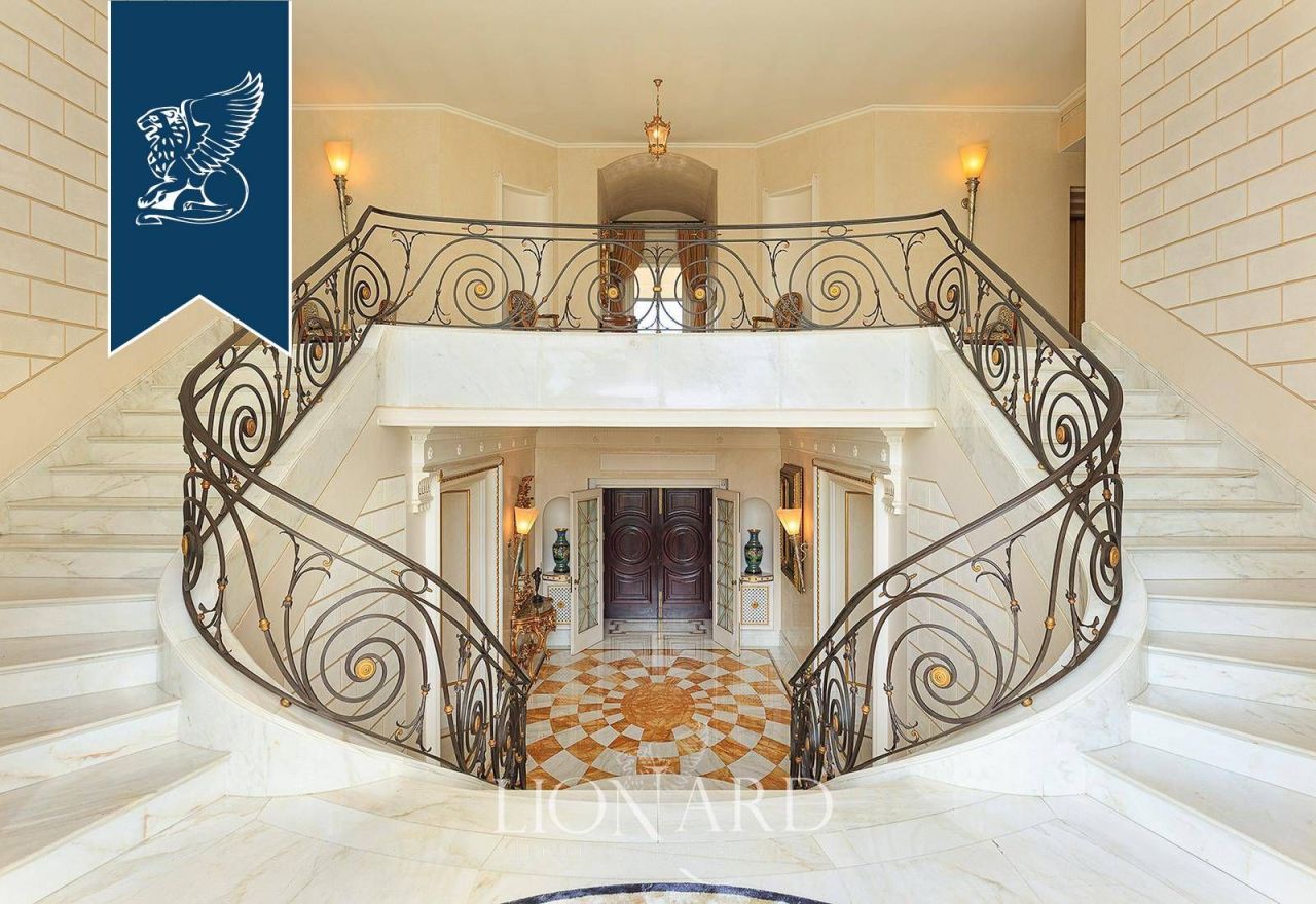 Вилла в Павии, Италия, 1 800 м² - фото 14