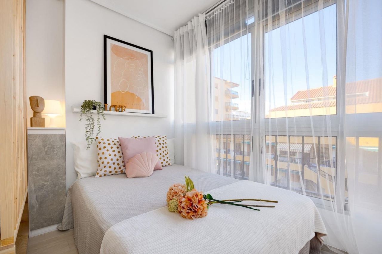 Студия в Торревьехе, Испания, 28 м² - фото 8