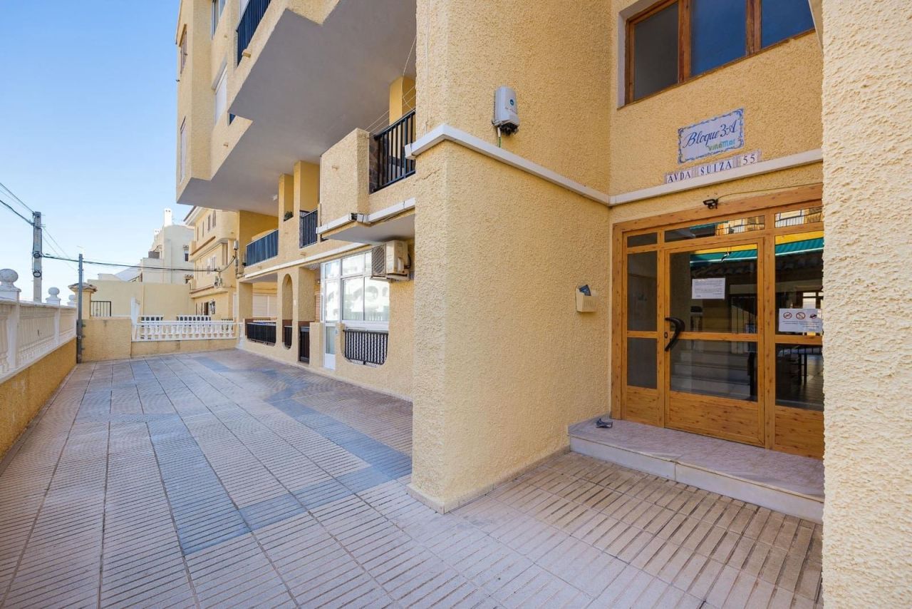 Студия в Торревьехе, Испания, 28 м² - фото 15