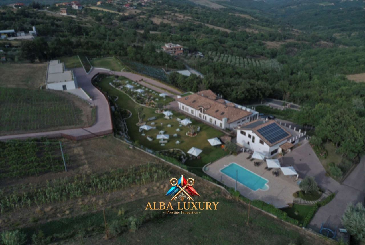 Вилла Via Pietre, Италия, 600 м² - фото 1