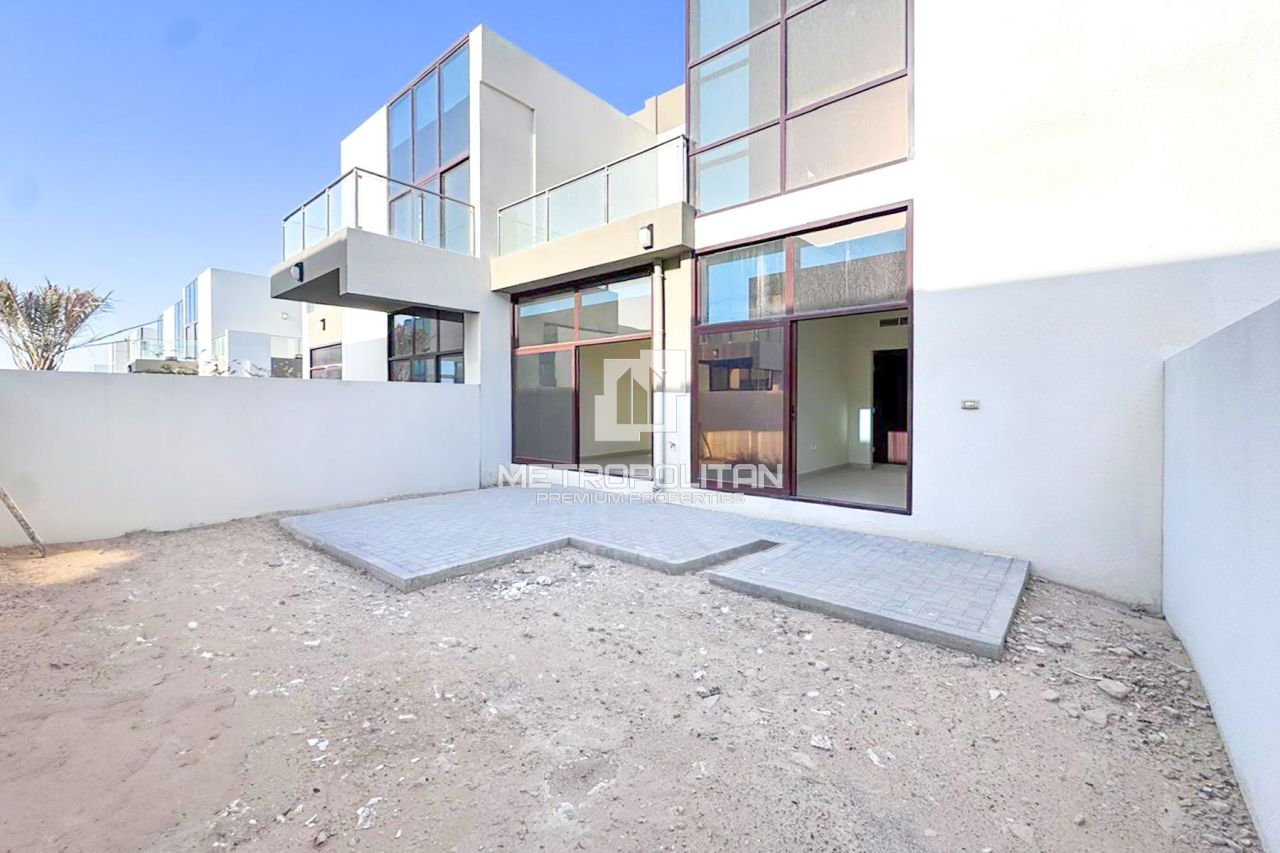 Таунхаус в Дубае, ОАЭ, 251 м² - фото 1