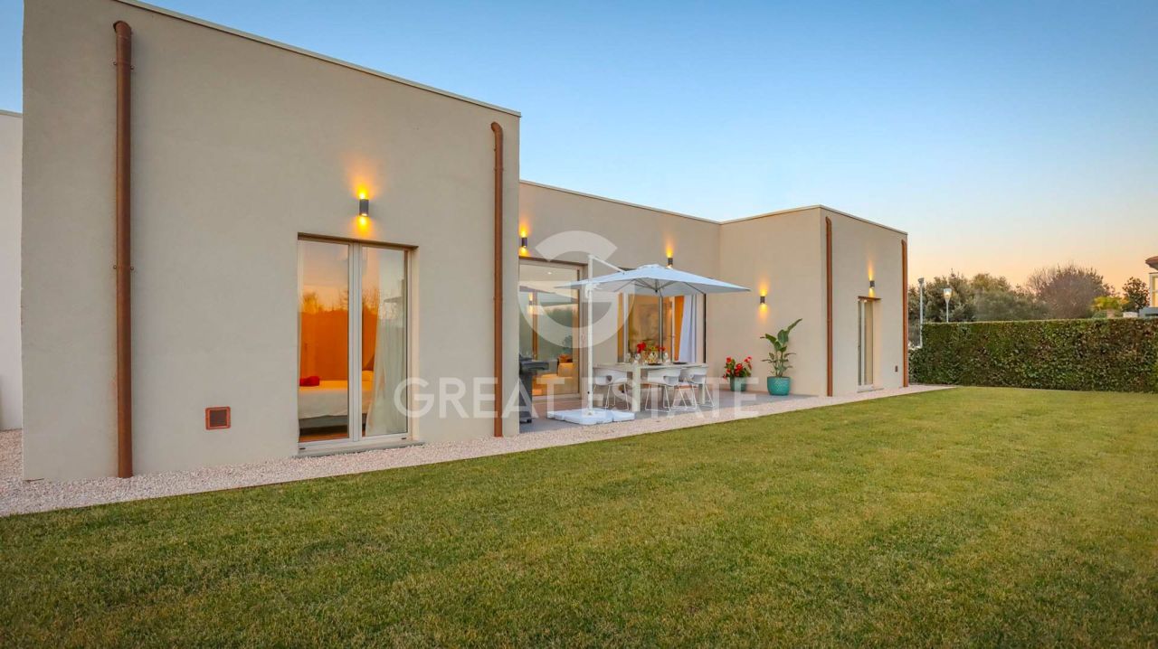 Вилла в Кастильоне-дель-Лаго, Италия, 162.04 м² - фото 2