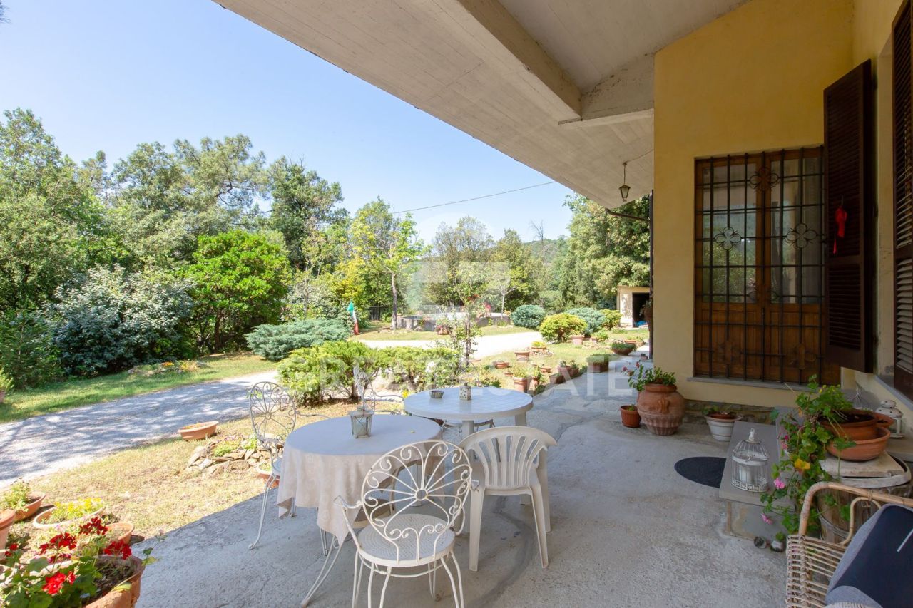 Дом в Кастильон-Фиорентино, Италия, 455.45 м² - фото 5