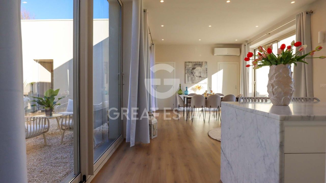 Вилла в Кастильоне-дель-Лаго, Италия, 162.04 м² - фото 11