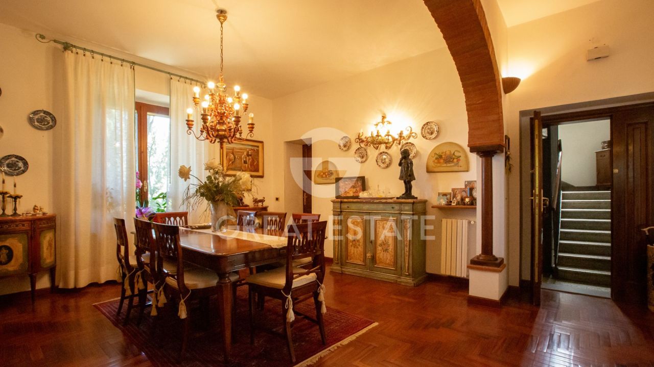 Вилла в Кьюси, Италия, 893.55 м² - фото 14