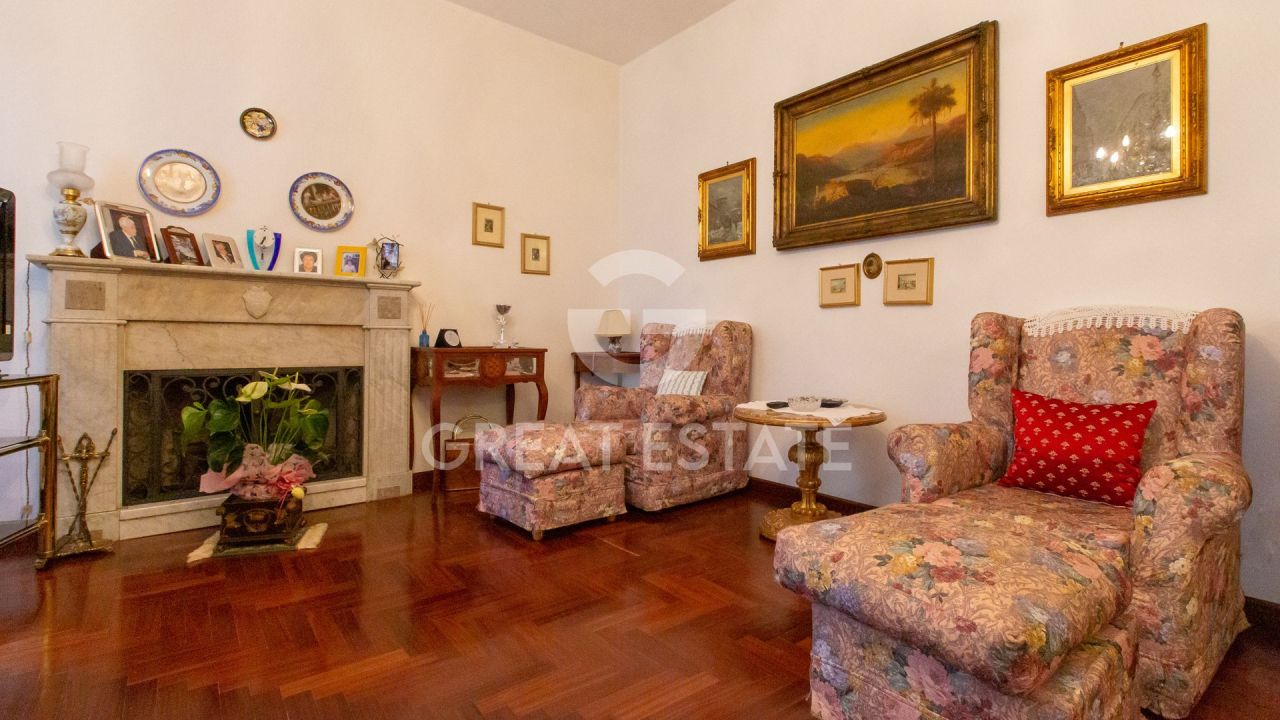 Вилла в Кьюси, Италия, 893.55 м² - фото 15