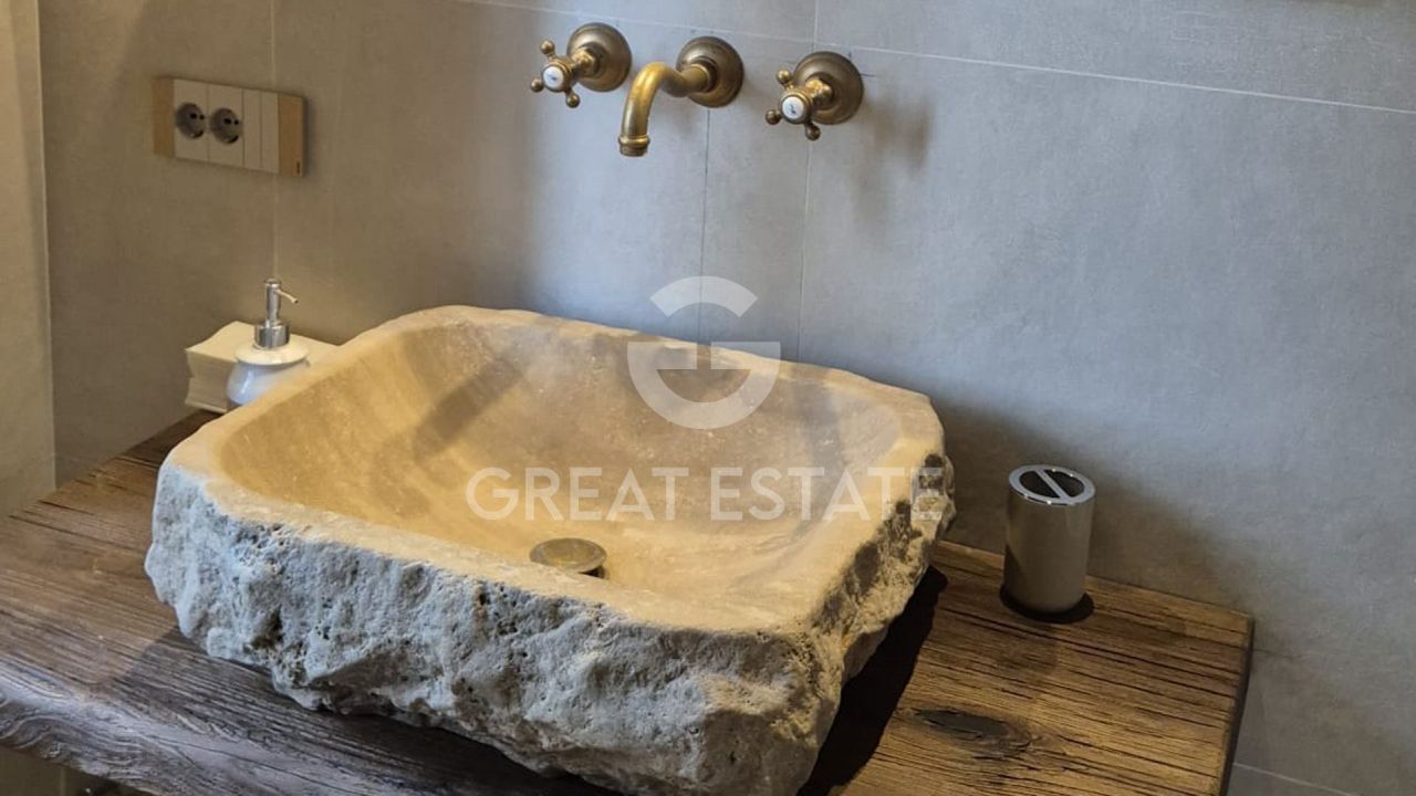 Вилла в Кьюси, Италия, 893.55 м² - фото 16