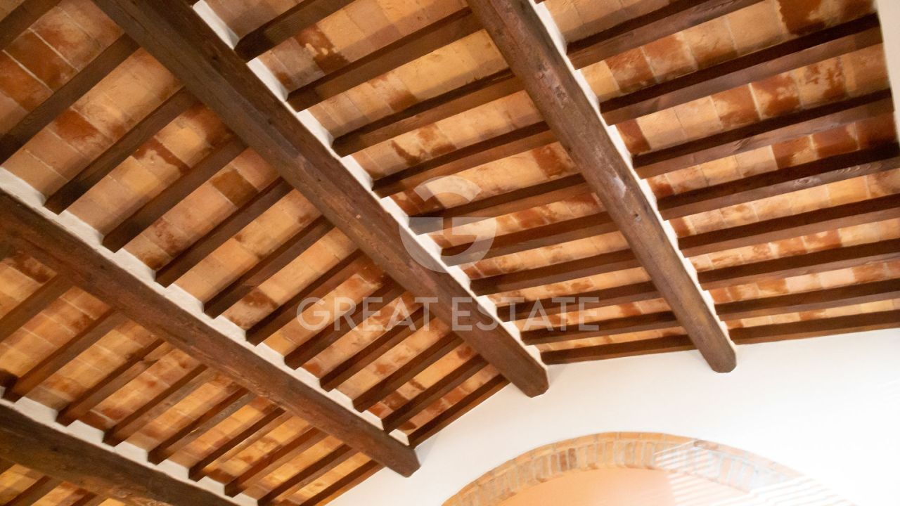 Вилла в Кьюси, Италия, 893.55 м² - фото 18