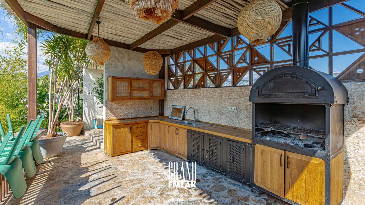 Вилла в Анталии, Турция, 200 м² - фото 15