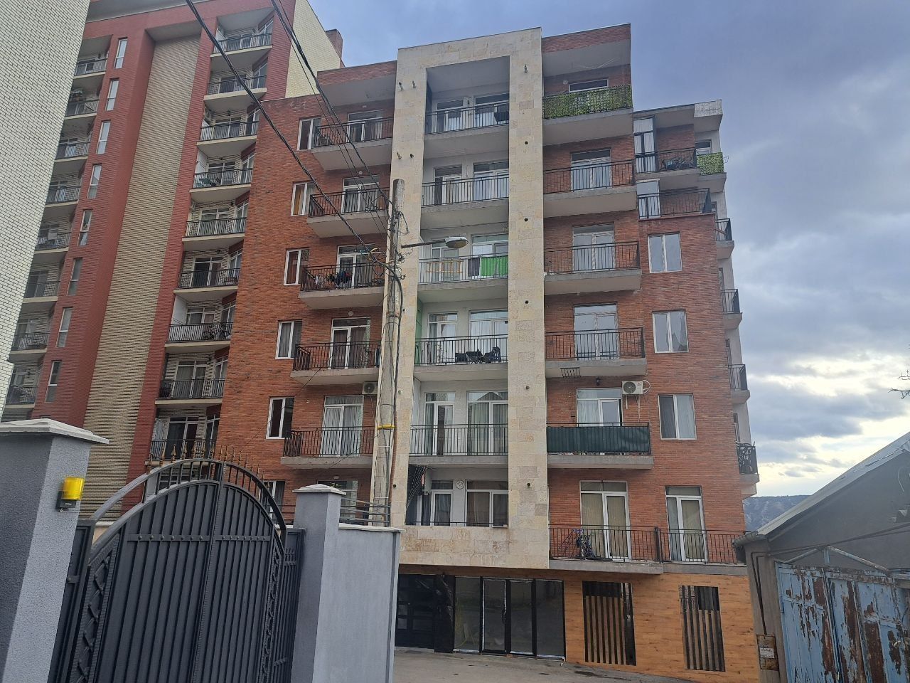 Квартира в Тбилиси, Грузия, 75 м² - фото 1