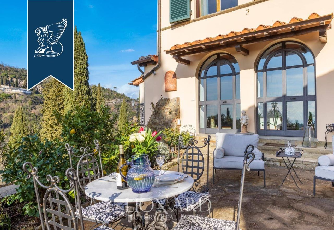 Вилла во Флоренции, Италия, 350 м² - фото 5