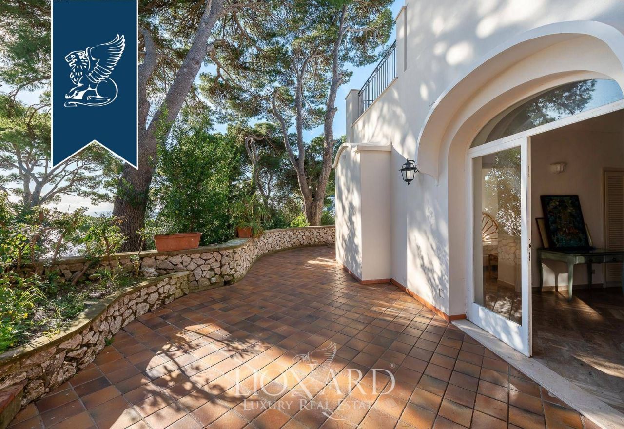 Дом на Капри, Италия, 560 м² - фото 6