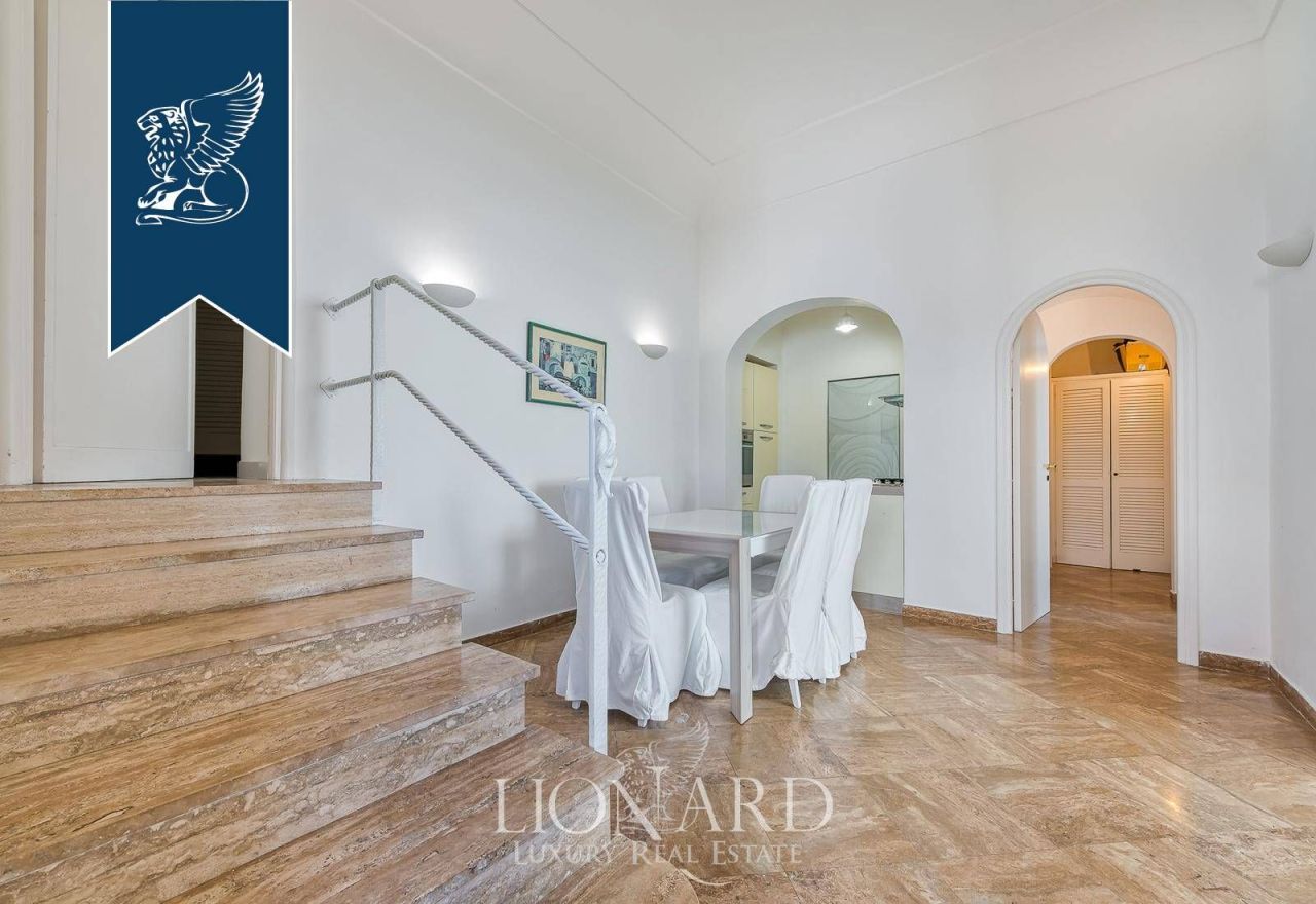 Дом на Капри, Италия, 560 м² - фото 10