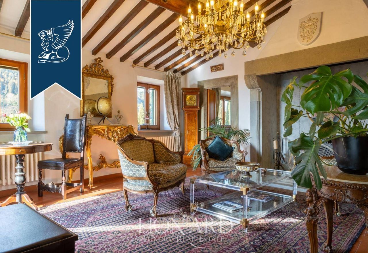 Вилла во Флоренции, Италия, 350 м² - фото 11