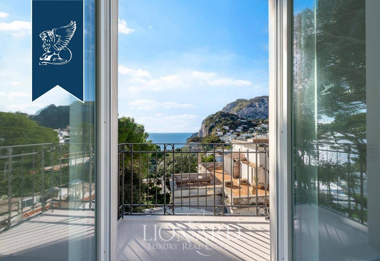 Дом на Капри, Италия, 560 м² - фото 13