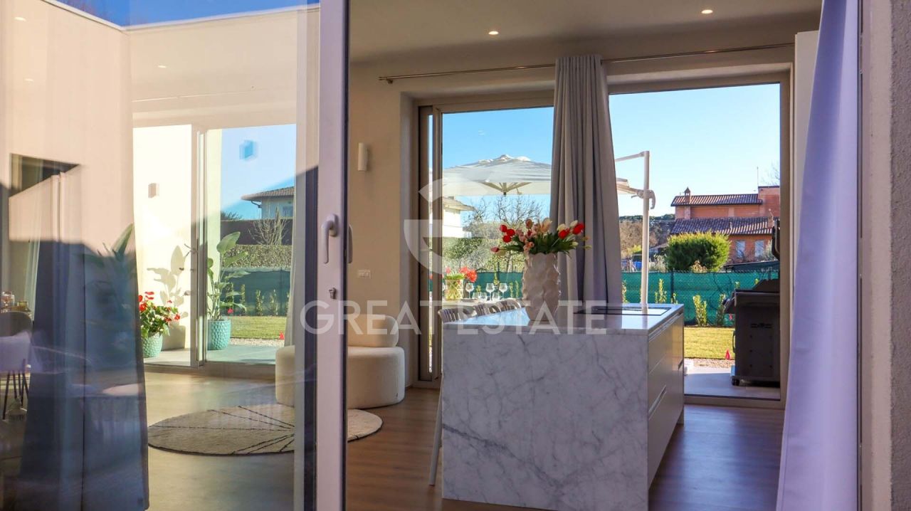 Вилла в Кастильоне-дель-Лаго, Италия, 162.04 м² - фото 14