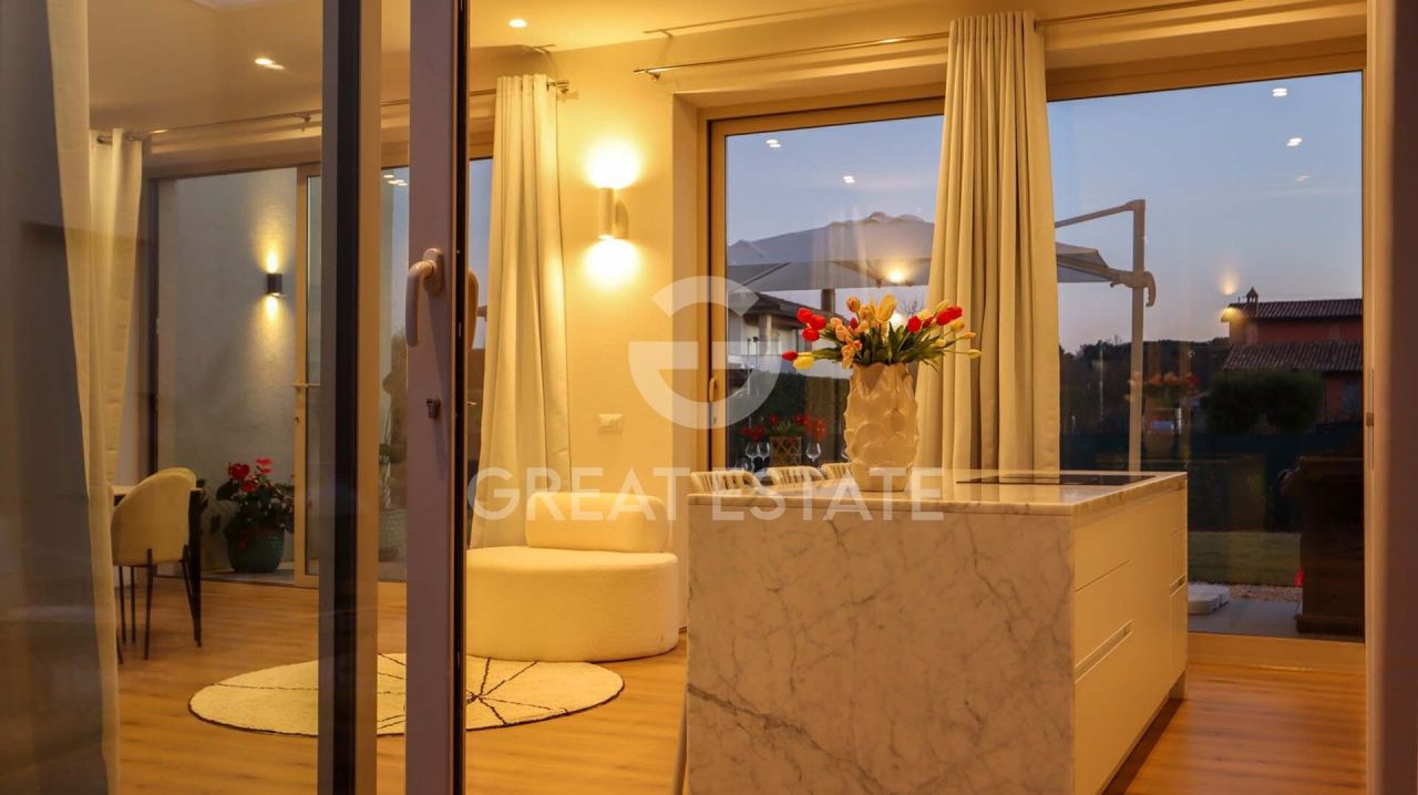 Вилла в Кастильоне-дель-Лаго, Италия, 162.04 м² - фото 15