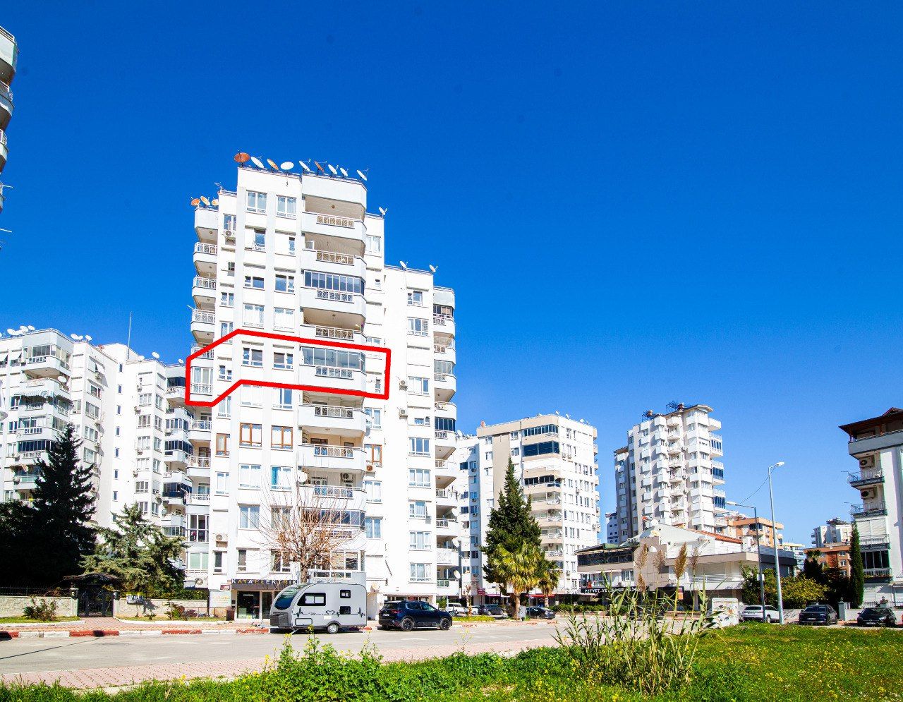 Квартира в Анталии, Турция, 170 м² - фото 1