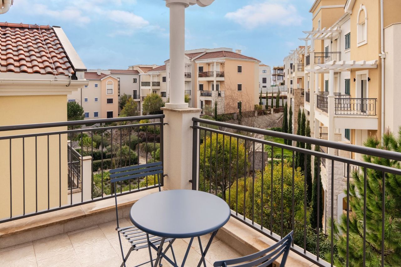 Апартаменты в Тивате, Черногория, 51 м² - фото 6