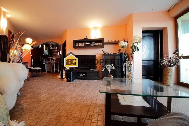 Квартира в Балчике, Болгария, 93 м² - фото 2