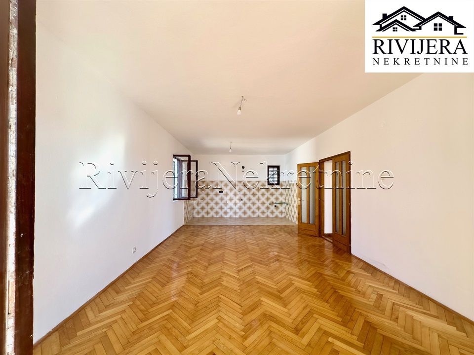 Квартира в Тивате, Черногория, 1 м² - фото 8