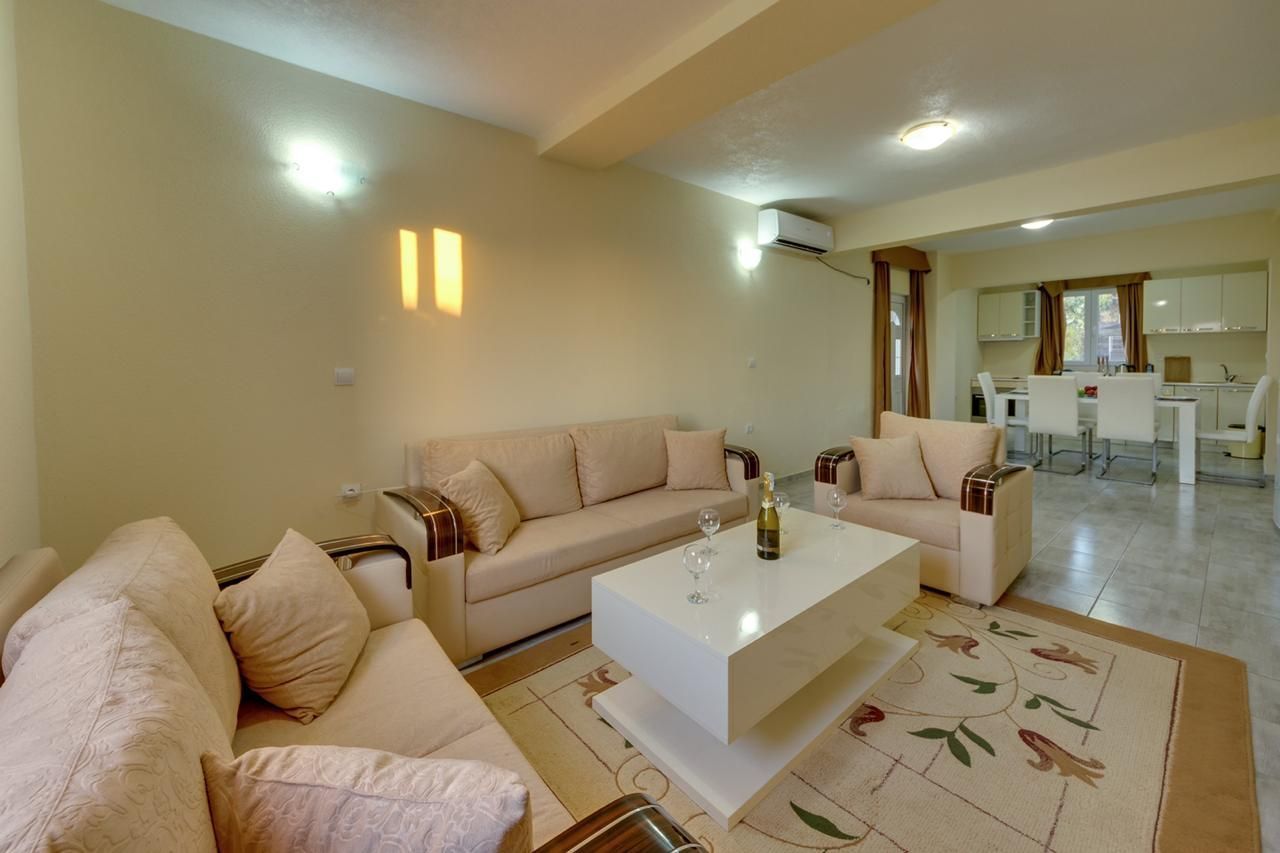 Отель, гостиница в Утехе, Черногория, 416 м² - фото 18