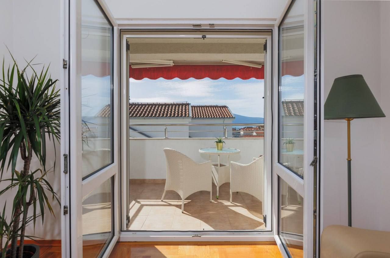 Квартира в Тивате, Черногория, 62 м² - фото 10