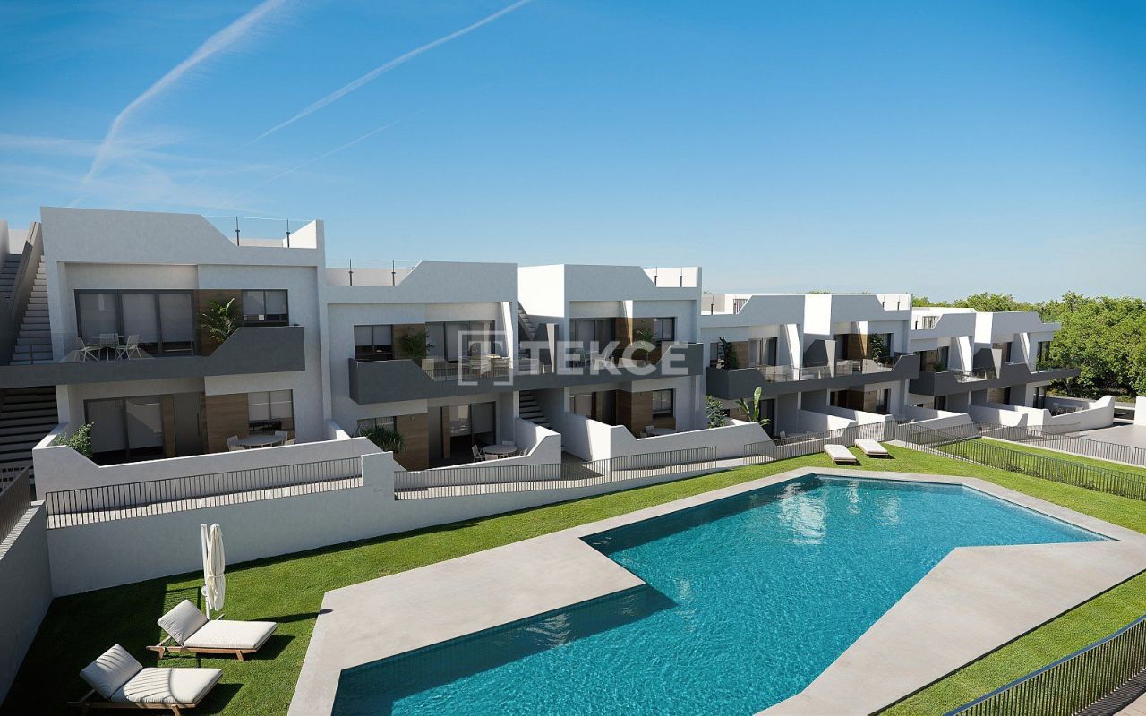 Апартаменты в Сан-Мигель де Салинас, Испания, 82 м² - фото 2