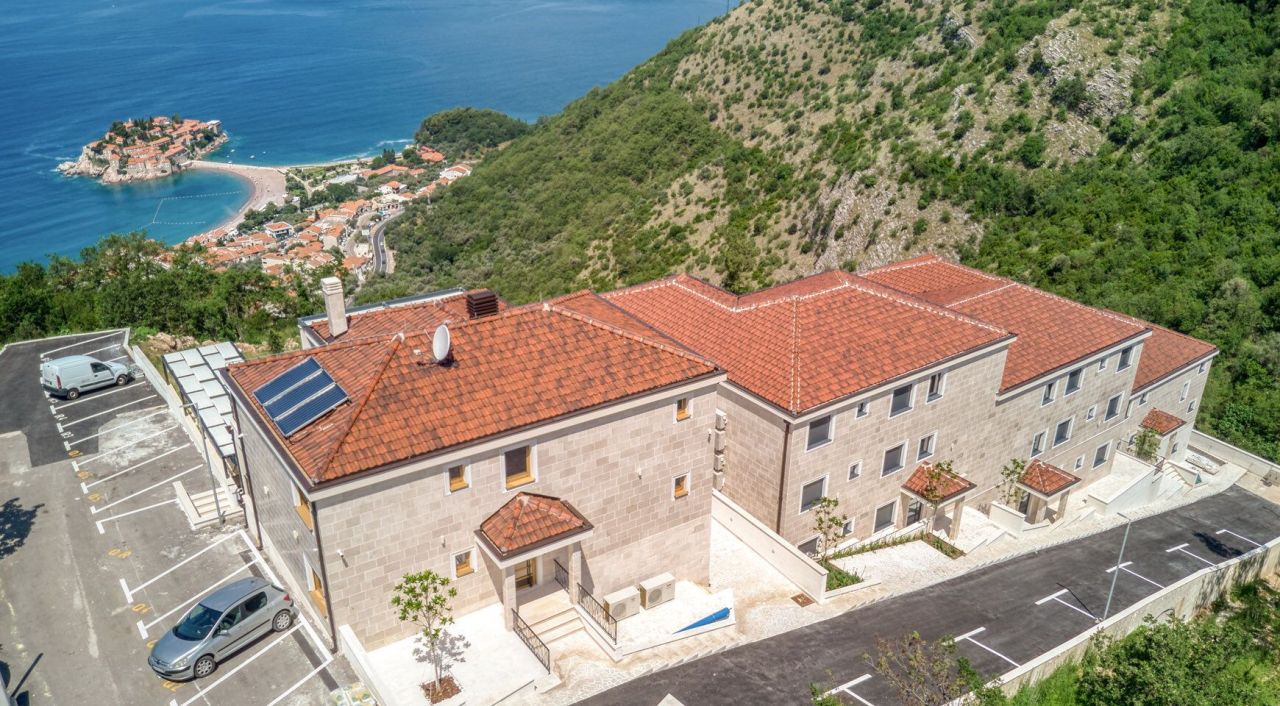 Вилла в Режевичах, Черногория, 450 м² - фото 8