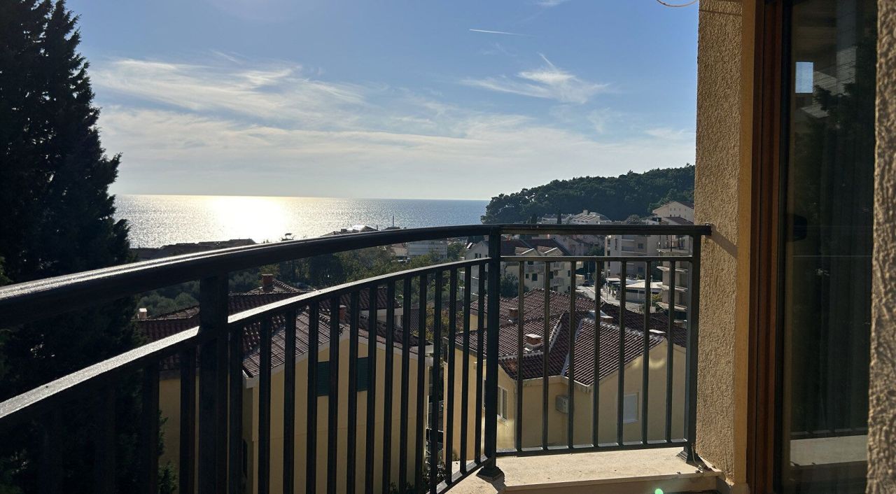 Квартира в Петроваце, Черногория, 152 м² - фото 14