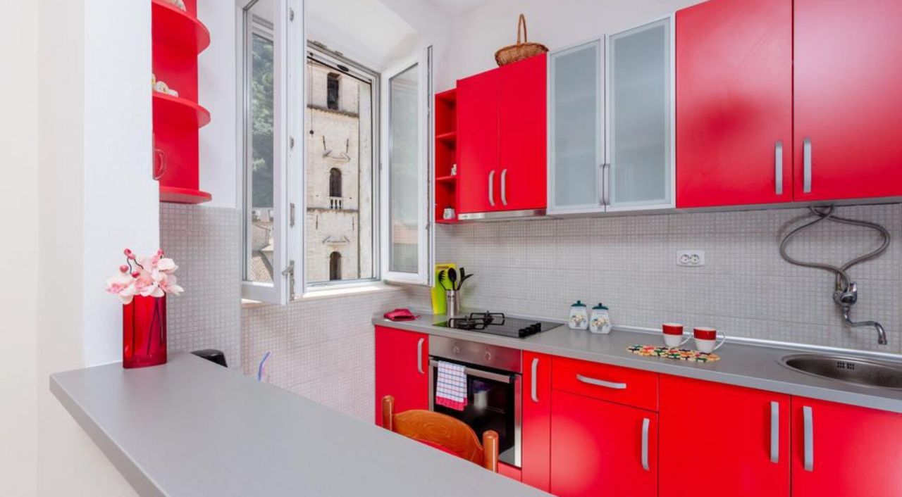 Квартира в Которе, Черногория, 62 м² - фото 3