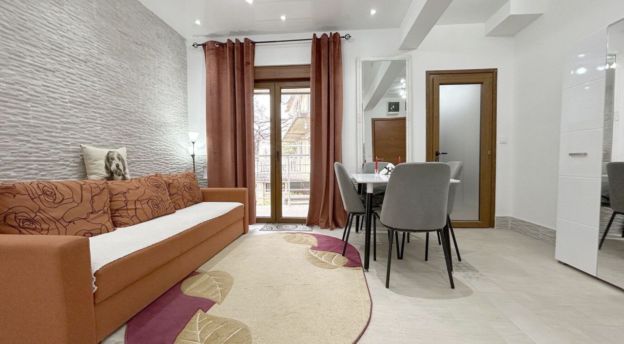 Квартира в Тивате, Черногория, 77 м² - фото 5