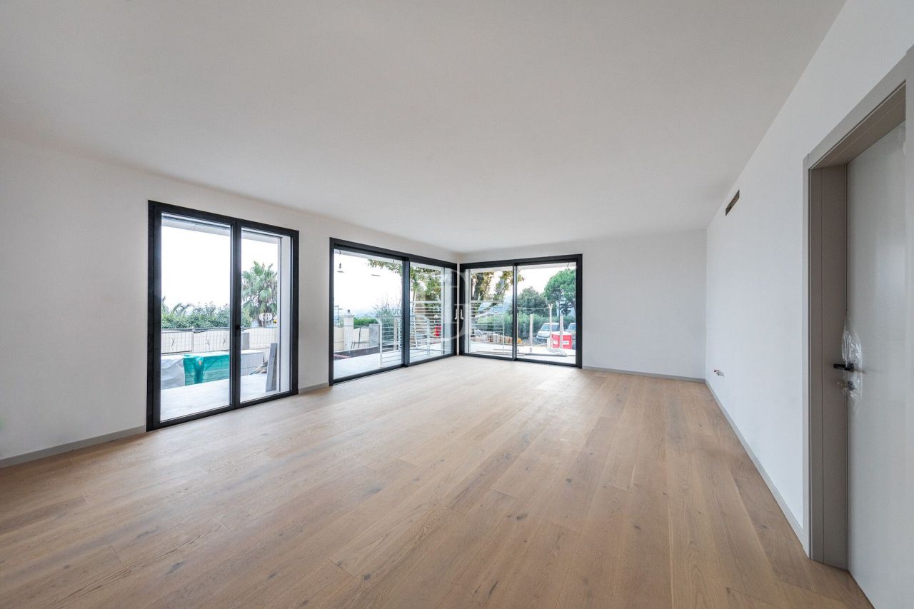 Апартаменты у озера Гарда, Италия, 188 м² - фото 5