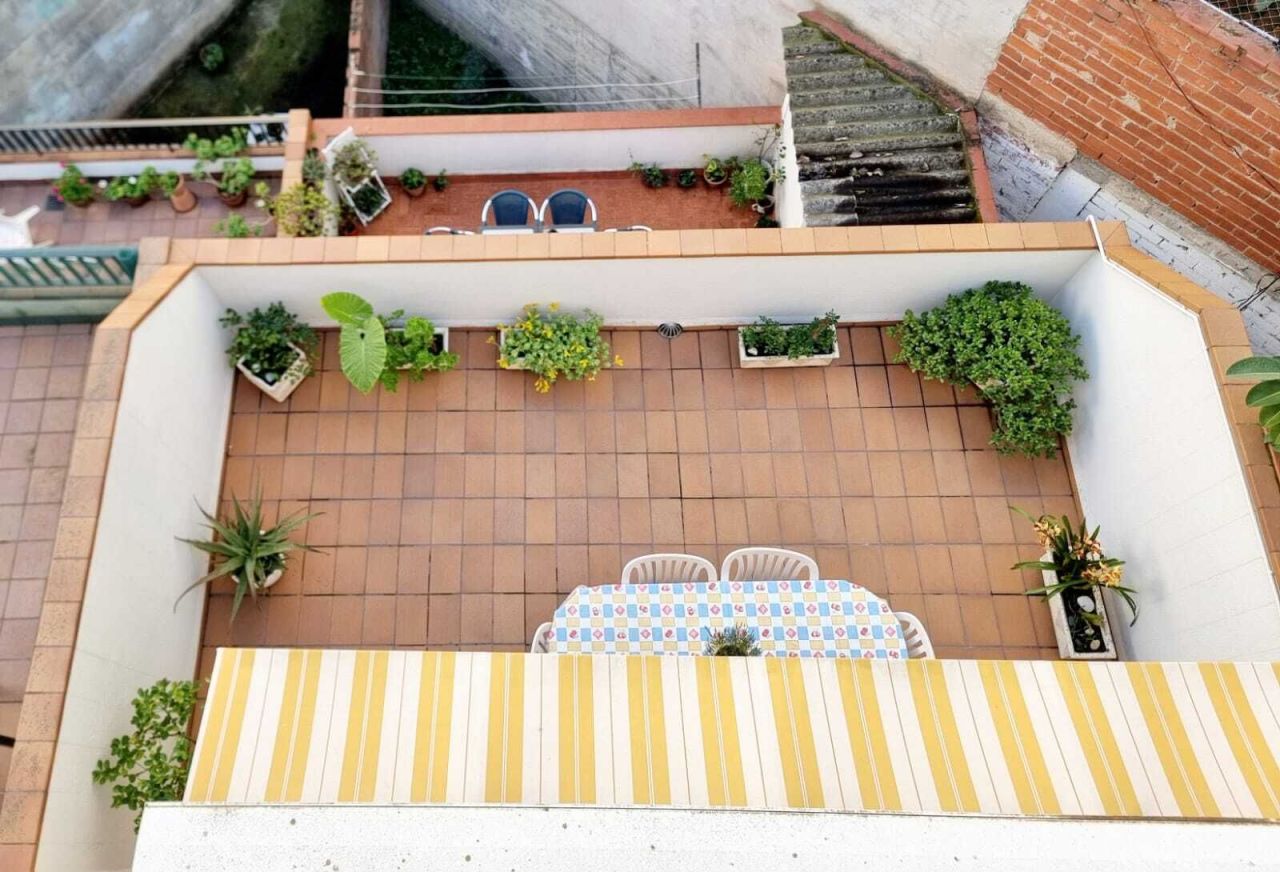 Дом на Коста-Брава, Испания, 214 м² - фото 4