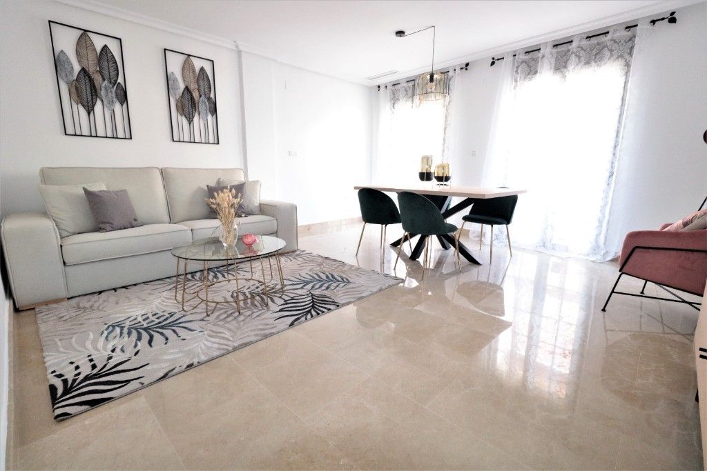 Апартаменты в Торревьехе, Испания, 127 м² - фото 1