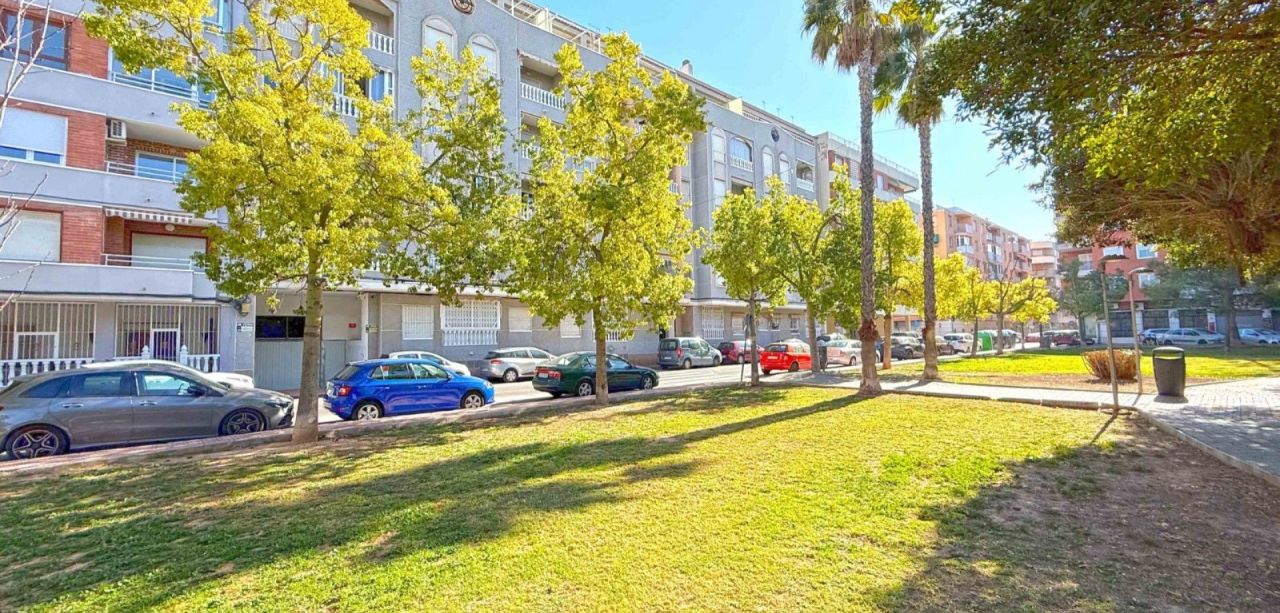 Апартаменты в Торревьехе, Испания, 56 м² - фото 1