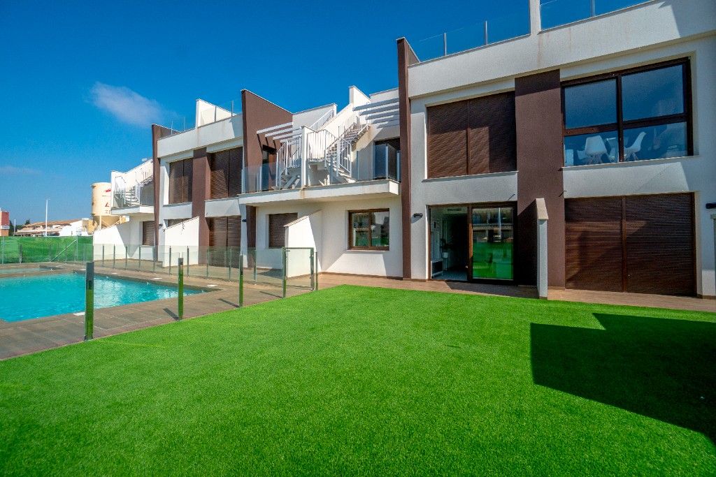 Апартаменты в Сан-Педро-дель-Пинатаре, Испания, 99 м² - фото 1
