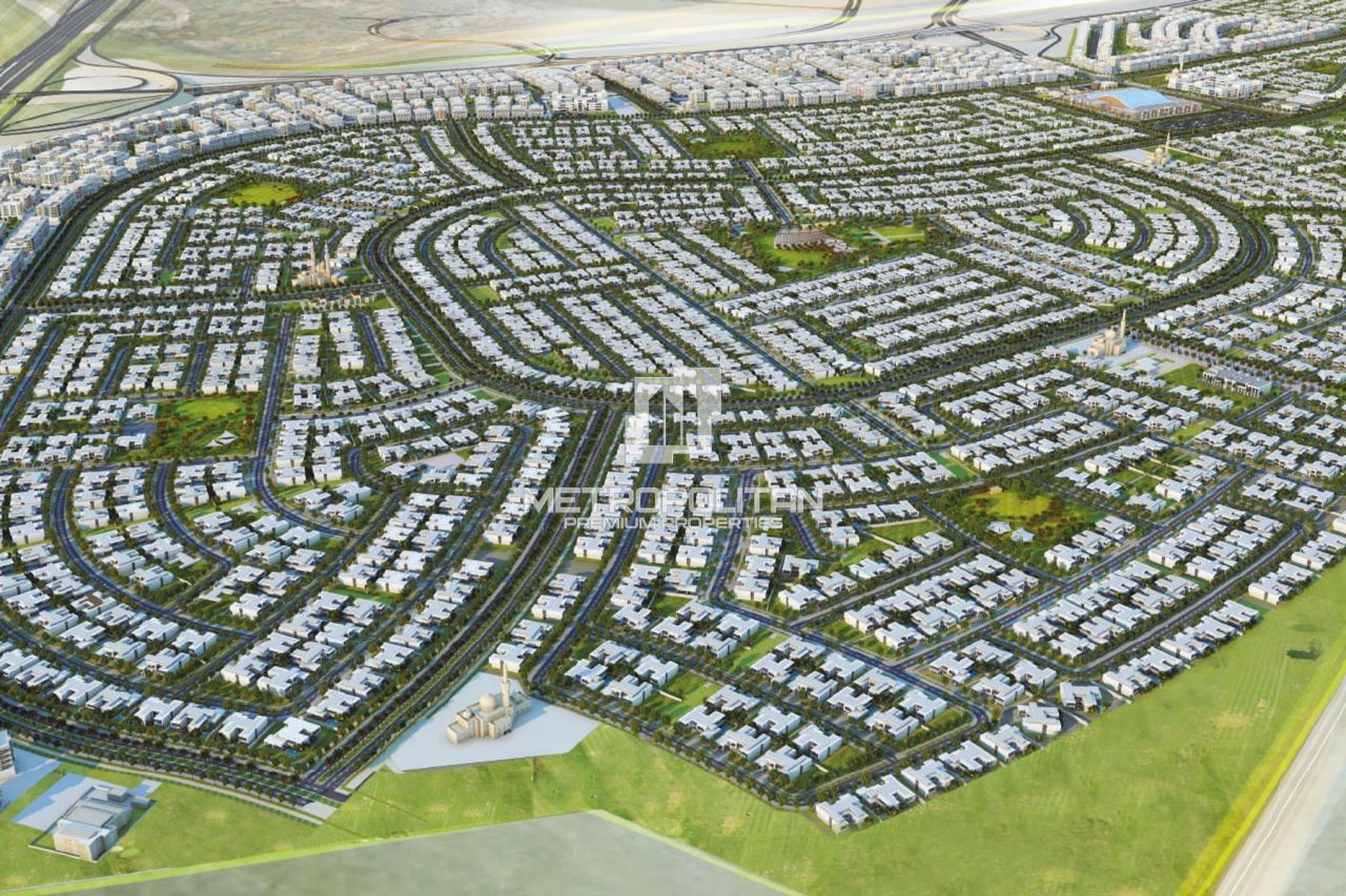 Земля в Дубае, ОАЭ, 929 м² - фото 1